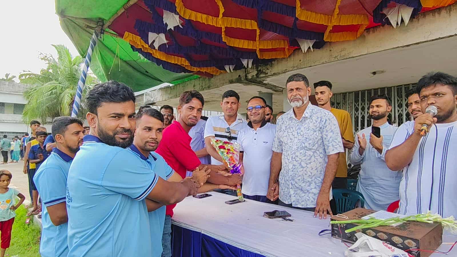 খেলাধুলাই পারে মাদকমুক্ত সমাজ গড়তে ও তরুণদের, মেধাবিকাশে সহায়তা করতে ইবাদুল হক রুবায়েদ।