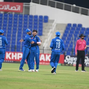 জিম্বাবুয়েকে উড়িয়ে বাংলাদেশের ফাইনালের পথ সহজ করলো আফগানিস্তান