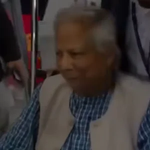 ড. ইউনূসকে হেনস্তার ঘটনায় সাবেক ১২ উপদেষ্টার নিন্দা