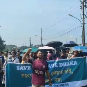 আগারগাঁওয়ে সচিবালয় স্থানান্তরের বিরোধিতা শেকৃবি শিক্ষার্থীদের, সাইনবোর্ড উপড়ে প্রতিবাদ