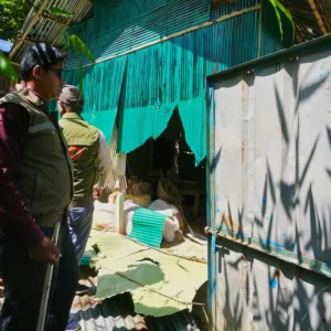 রাঙ্গুনিয়ায় উচ্ছেদ অভিযানে বন কর্মকর্তাদের ওপর হামলা, রেঞ্জ কর্মকর্তা আহত