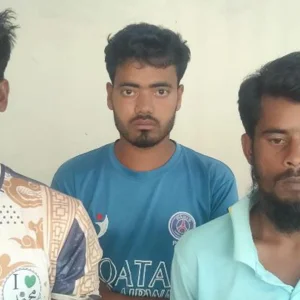 প্রেমিকের সঙ্গে দেখা করতে এসে সংঘবদ্ধ ধর্ষণের শিকার তরুণী, গ্রেফতার ৩