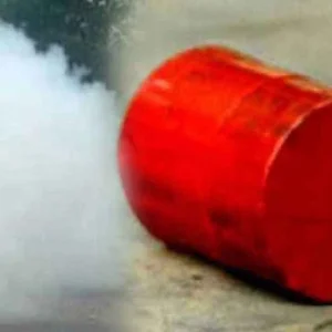 পুরাতন রমনা থানার সামনের সড়কে ককটেল বিস্ফোরণ