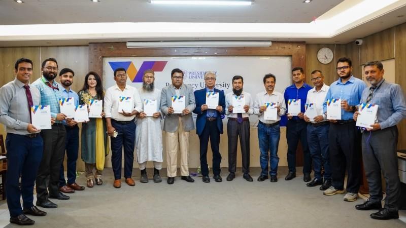 প্রেসিডেন্সি ইউনিভার্সিটি জার্নালের আনুষ্ঠানিক মোড়ক উন্মোচন