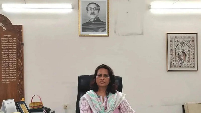 জুলাইয়ে শেখ হাসিনার ছবি সরানো সেই জাবি অধ্যাপক হলেন পিএসসির সদস্য